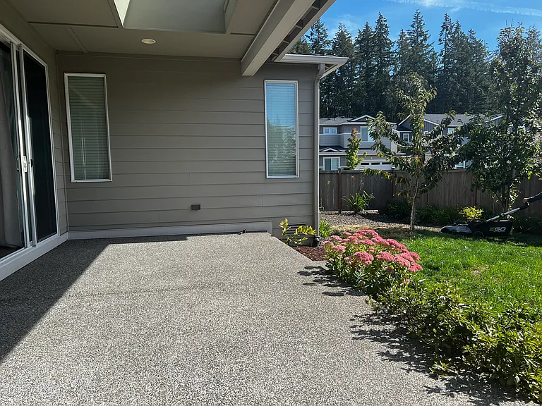 3852 Sentinel Dr — Photo 5