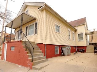 1322 S 9th St, Milwaukee, WI 53204