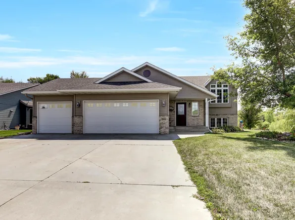 604 Highlands Dr, Albany, MN 56307