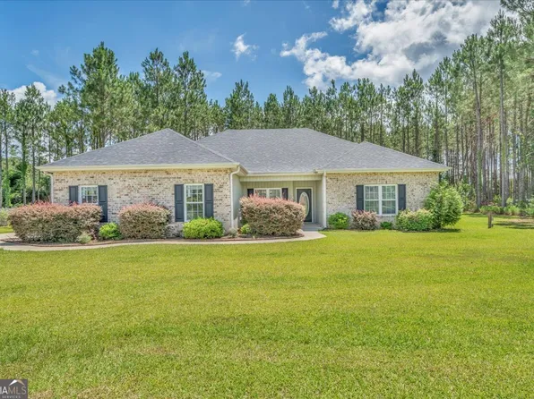 605 Live Oak Way, Dublin, GA 31021