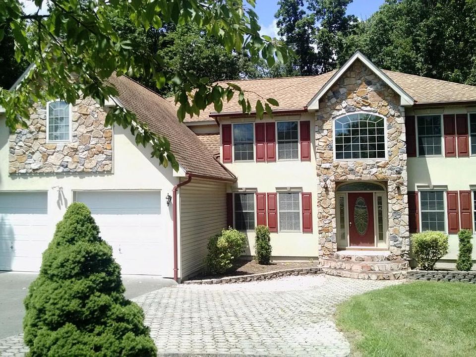 1st image of 345 Rolling Hills Dr
