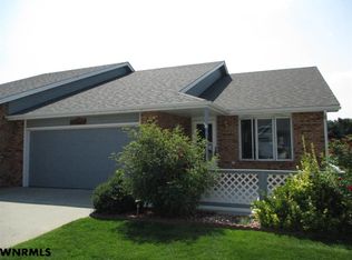 11 Brentwood Ct, Scottsbluff, NE 69361