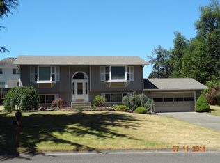 2109 26th Ave SE, Puyallup, WA 98374