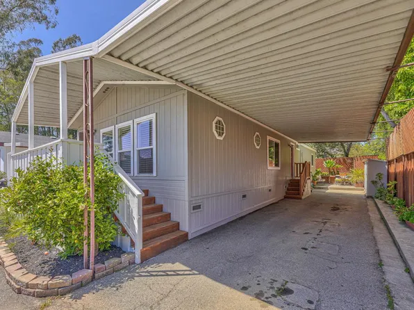 789 Green Valley Rd Space 21, Watsonville, CA 95076