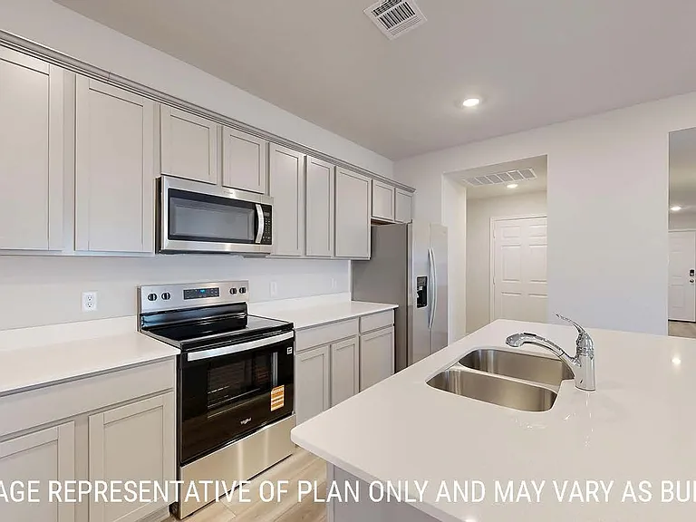 1240 Hickory Ln — Photo 12