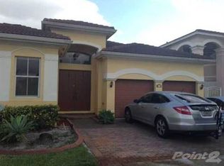 8774 NW 178th Ln, Hialeah, FL 33018