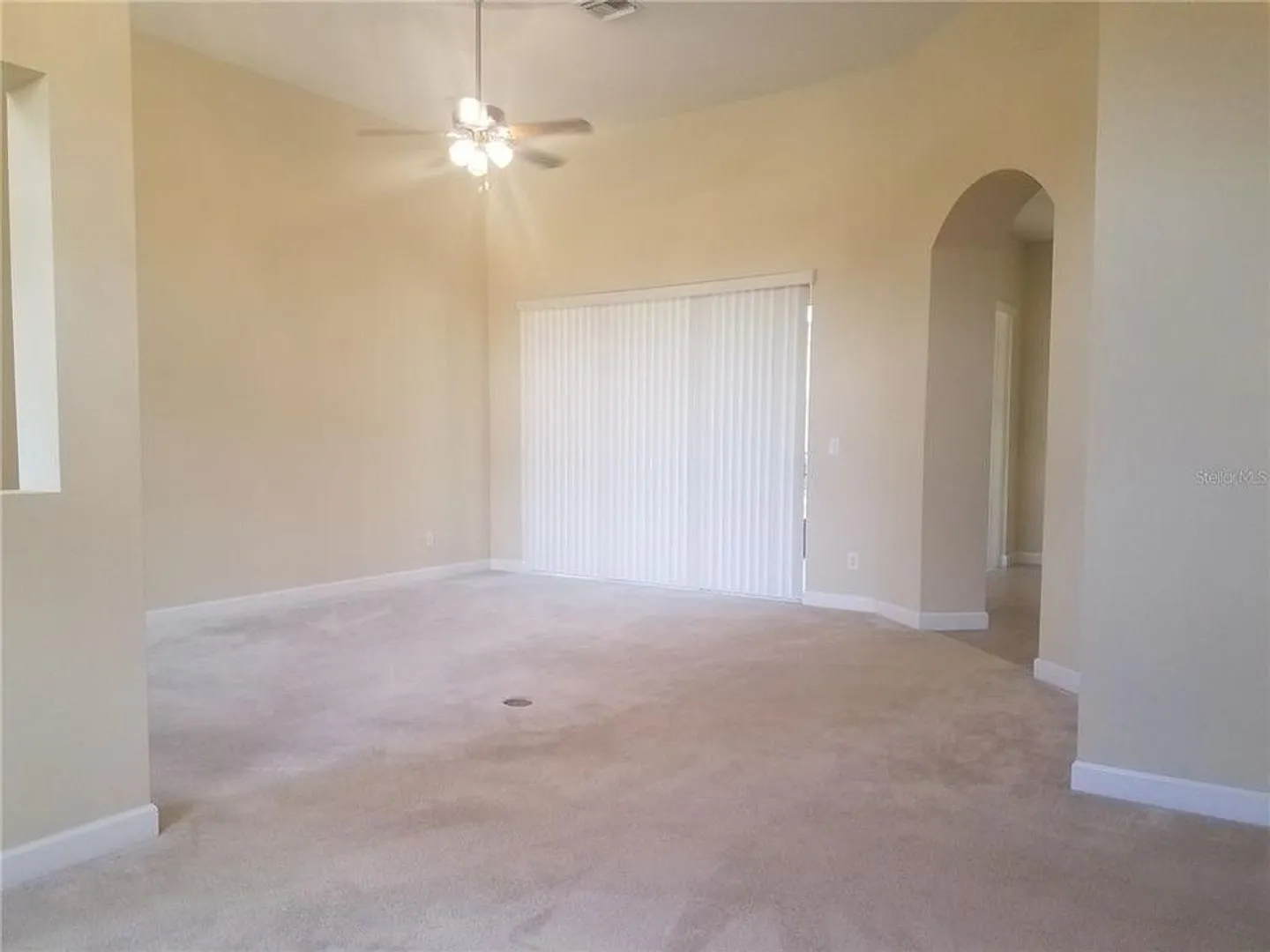 Beautiful home in Lakes of Mt. Dora — Photo 3