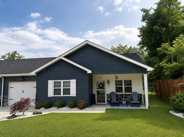 44 Crimson Way, Wheeling, WV 26003