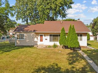 624 1st Ave NW, New Brighton, MN 55112