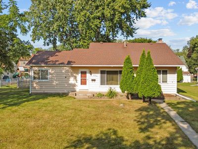 624 1st Ave NW, New Brighton, MN, 55112
