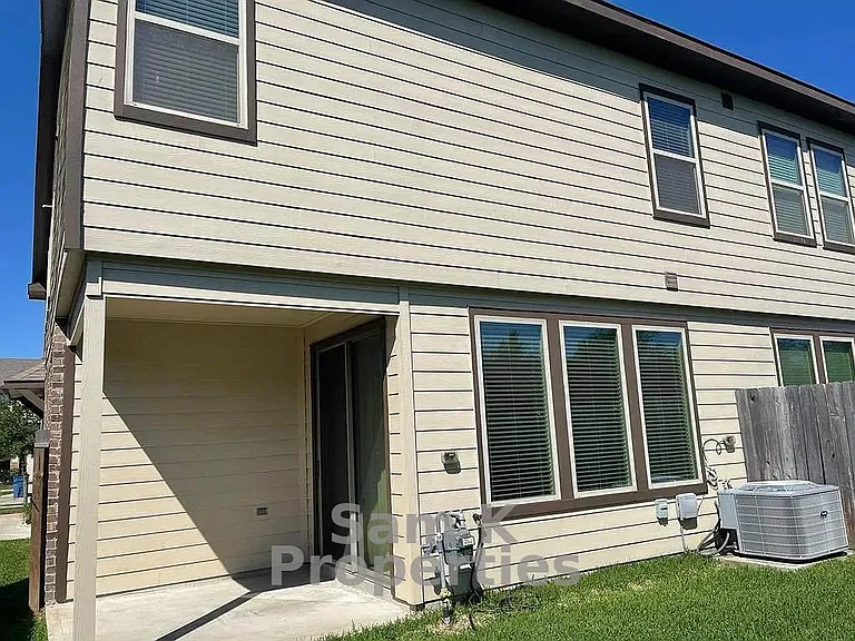 3413 Harvest Meadow Ln — Photo 25
