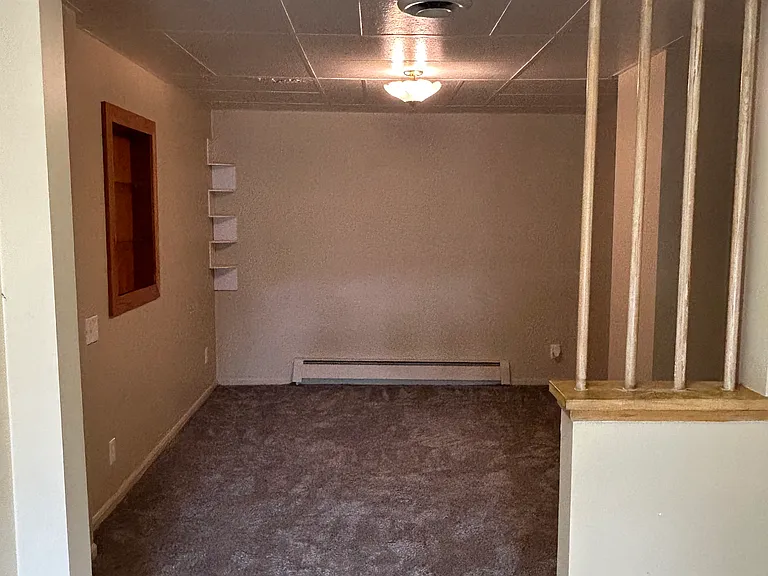 126 Eastmanville St #B — Photo 4