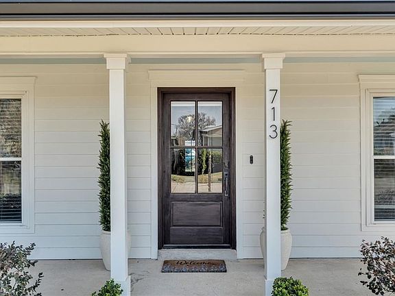 2nd image of 713 Tullulah Ave