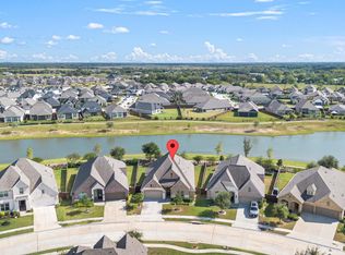 10135 Napier Dr, Iowa Colony, TX 77583