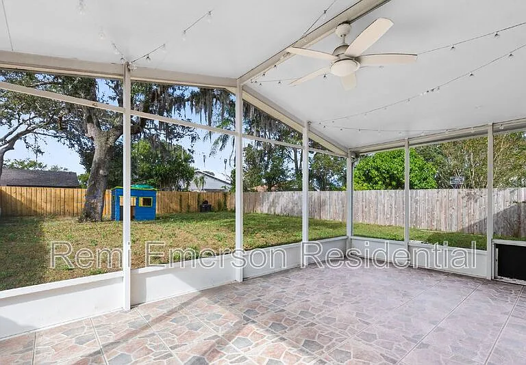 3010 Buck Hill Pl — Photo 2