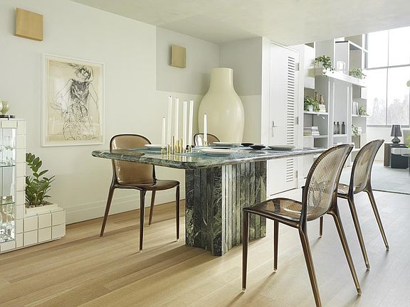 2nd image of 421 Hudson St APT 811