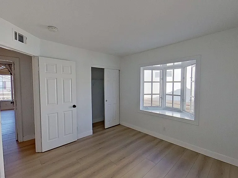5752 Centerstone Ct — Photo 22