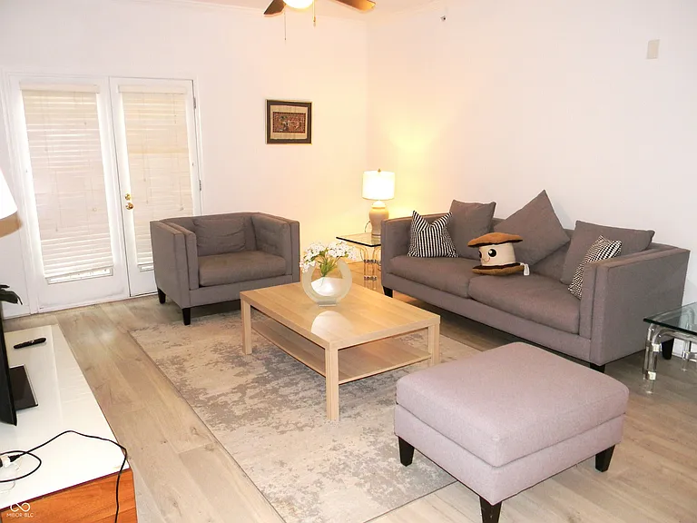 12923 Tradd St #1A — Photo 2