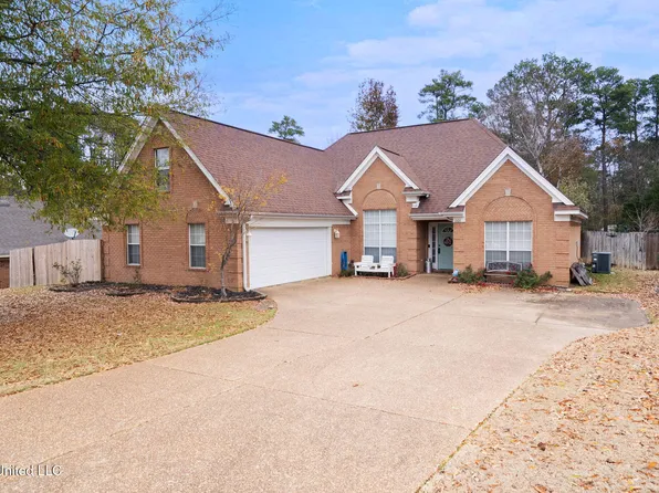 1106 Fawn Dr, Hernando, MS 38632