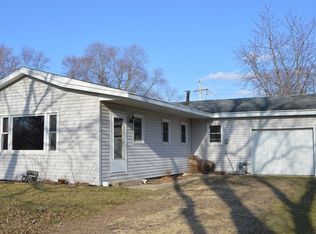 3068 Lowe Rd, Kankakee, IL 60901