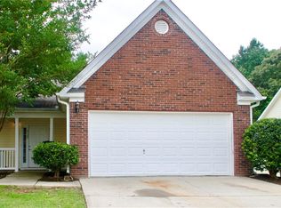 2125 Red Oak Cir, Union City, GA 30291