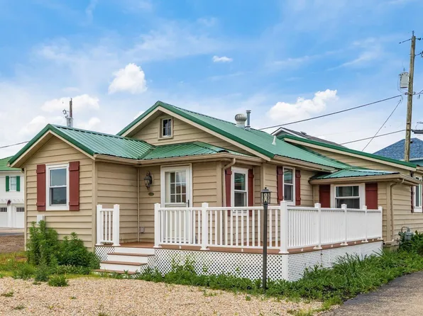 4881 Decker Ave NE, Thornville, OH 43076