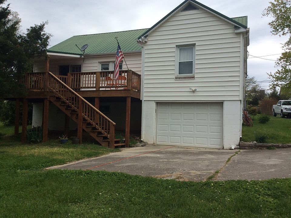 2nd image of 712 Woodview Dr