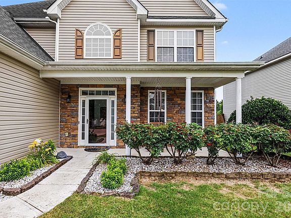 2nd image of 652 Winding Branch Rd