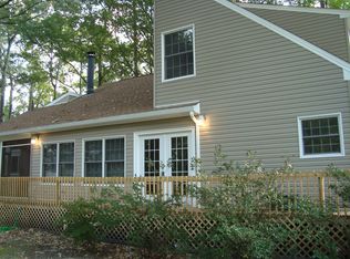 122 Rich Rd, Yorktown, VA 23693