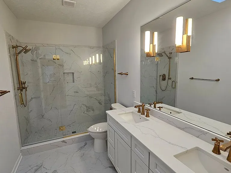 31 Ashbourne Dr — Photo 17