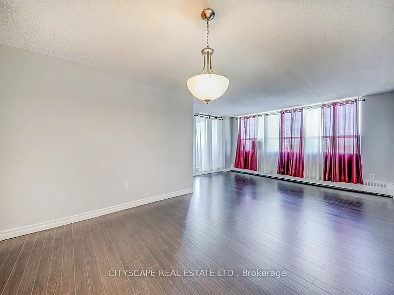 25 Sunrise Ave #914 — Photo 5