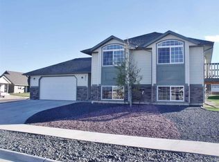 931 Insulator Ave, Helena, MT 59602