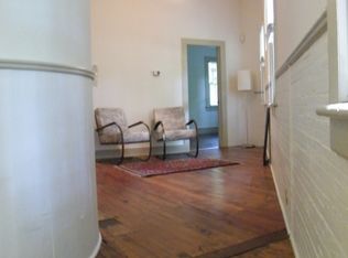 14 E 42nd St, Savannah, GA 31401