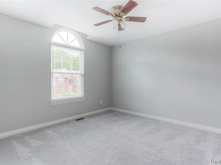 711 Cherry Stone Dr — Photo 21