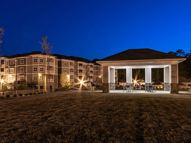 Rock Island Ridges At Riverchase — Photo 15