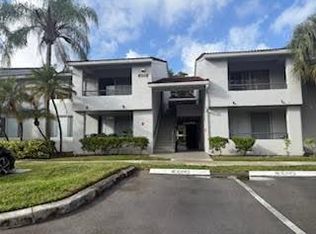 651 Lyons Rd APT 10205, Pompano Beach, FL 33063