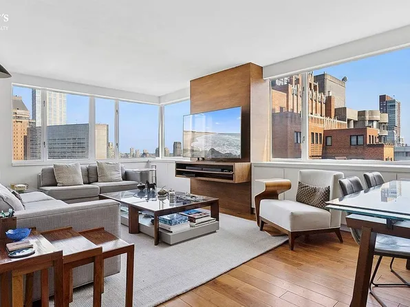 30 W 61st St APT 27D, New York, NY 10023