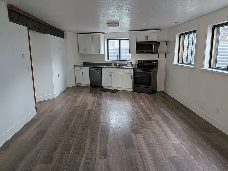 1612 Farr Dr #B — Photo 13
