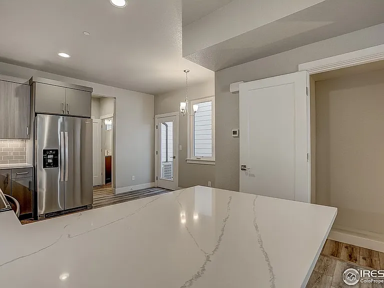 819 Cherokee Dr — Photo 5