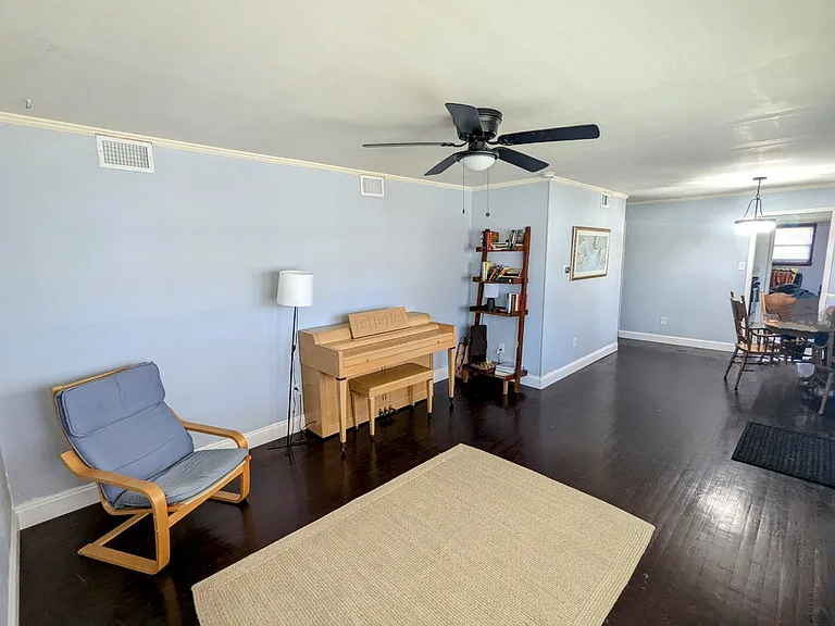 2445 Kennon Ave #A — Photo 4