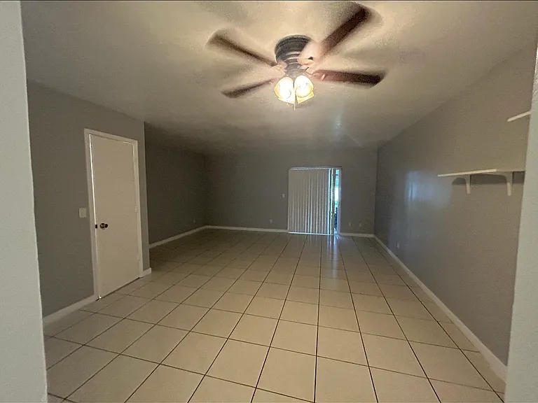 2517 Rio Pinar Lakes Blvd — Photo 12