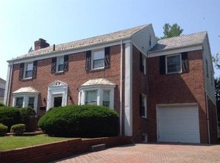 55 Webster Ave, Manhasset, NY 11030