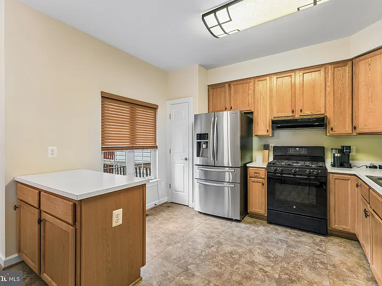 14090 Malta St — Photo 9