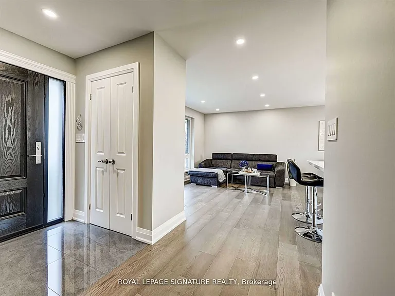 771 Wesley St — Photo 4
