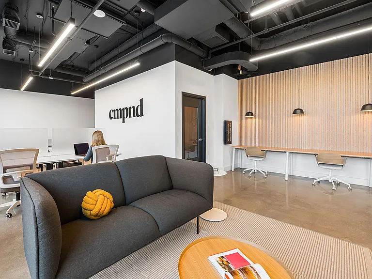 CMPND 26 Van Reipen — Photo 42