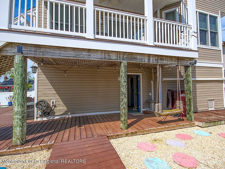 207 Ceylon Ave — Photo 51