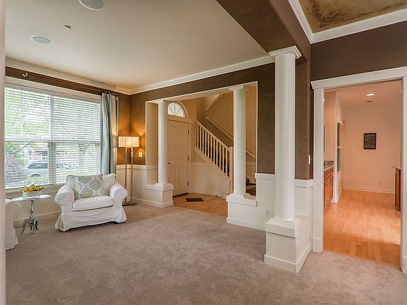 5th image of 1385 NE Katsura St