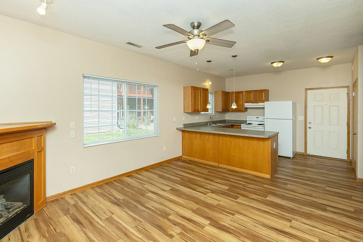 Building Photo - Riverwood