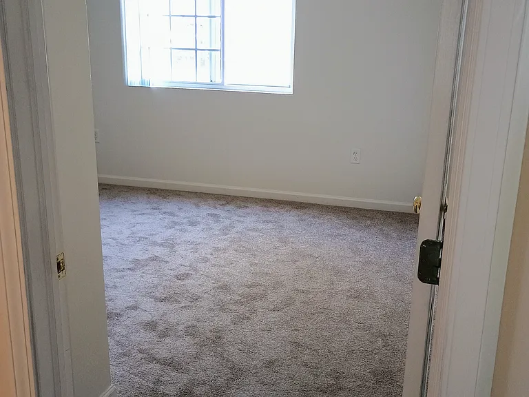 8936 Sheridan Rd #19 — Photo 42