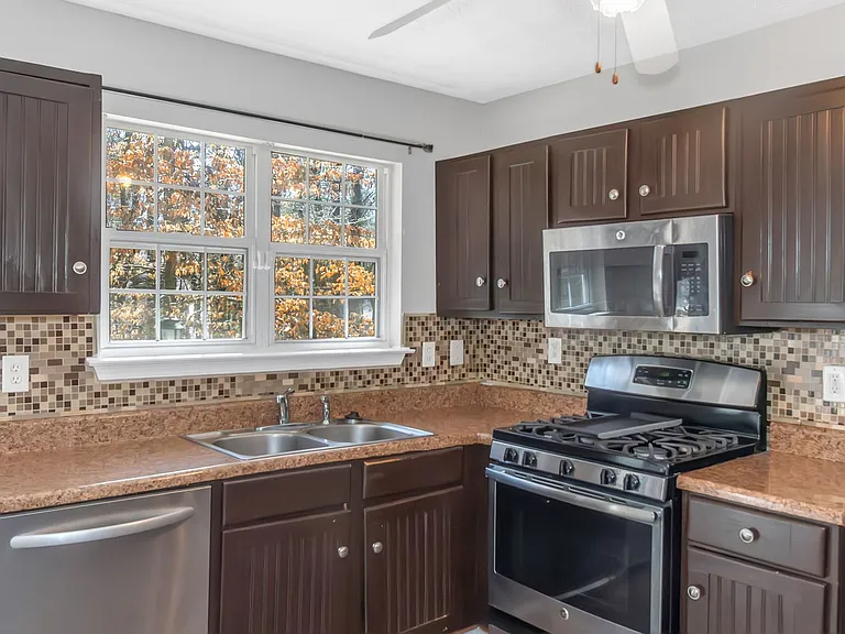 3309 Touchwood Ct SW — Photo 9